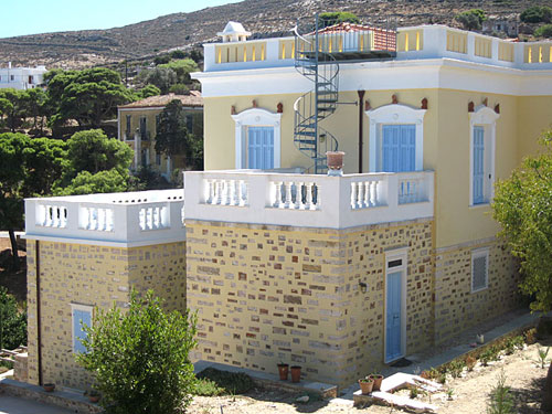 Αναπαλαίωση Νεοκλασσικού στην Σύρο
